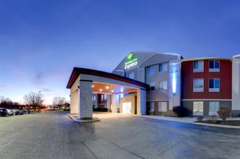 Holiday Inn Express Fort Wayne-East