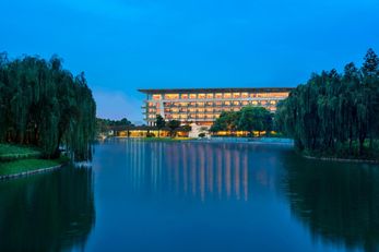The Yuluxe Sheshan, A Tribute Portfolio