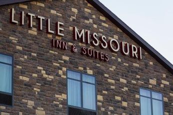 Little Missouri Inn & Suites Minot