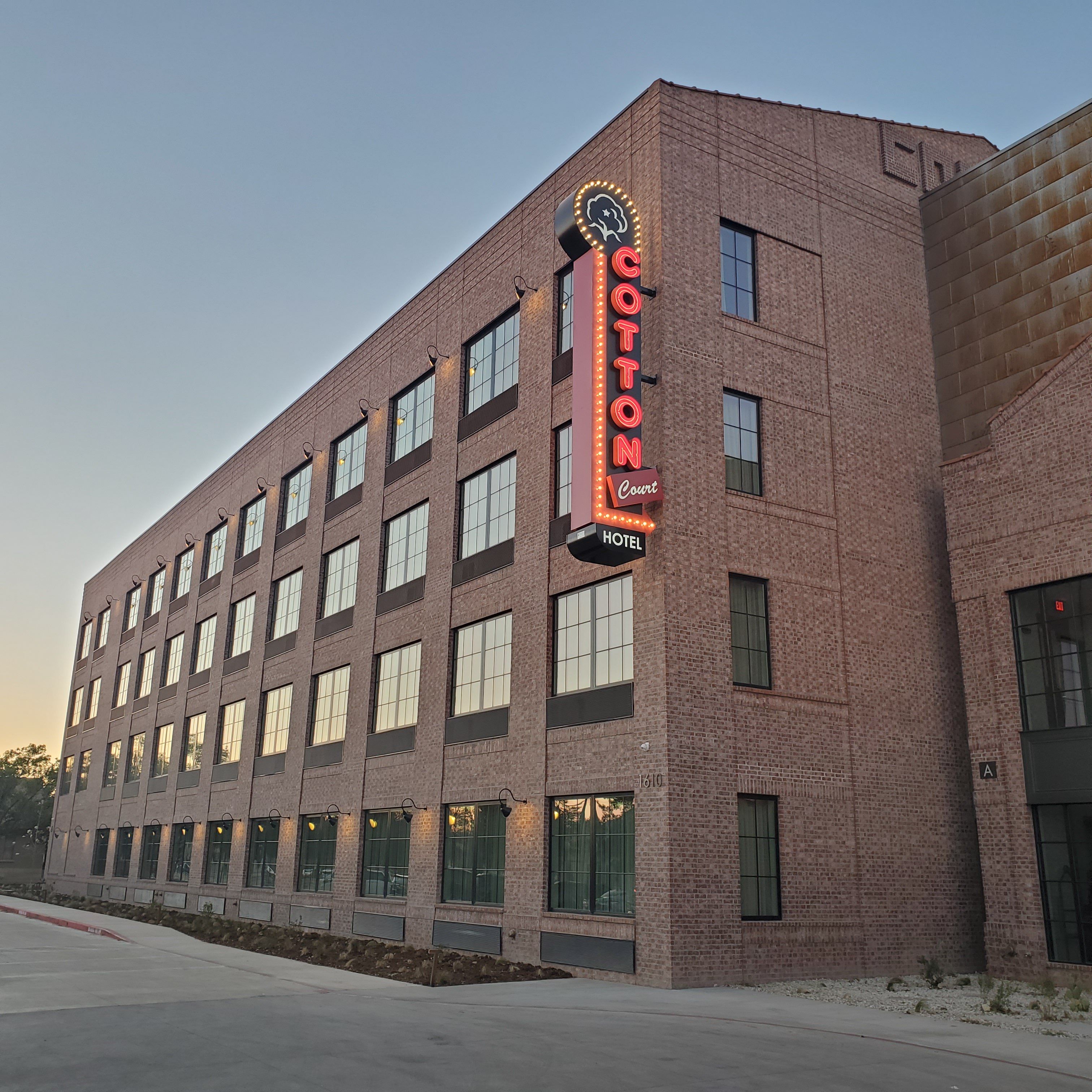 Cotton Court Hotel Lubbock TX Hotels GDS Reservation Codes: Travel