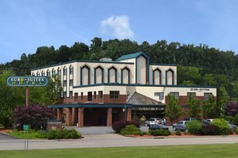 Euro-Suites Hotel