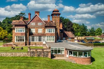 Highbullen Hotel and Resort