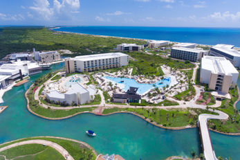 Grand Palladium Costa Mujeres Resort