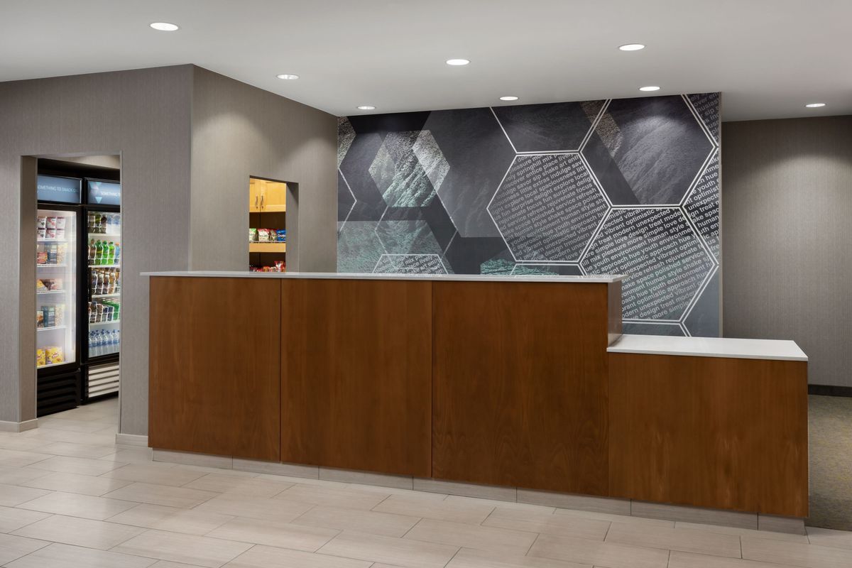 SpringHill Suites Fresno- Tourist Class Fresno, CA Hotels ...