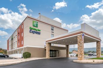 Holiday Inn Express Fort Indiantown Gap