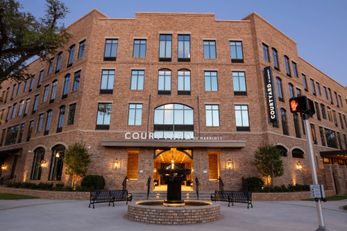 Courtyard Thomasville Downtown