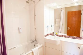 Premier Inn Manchester Bury