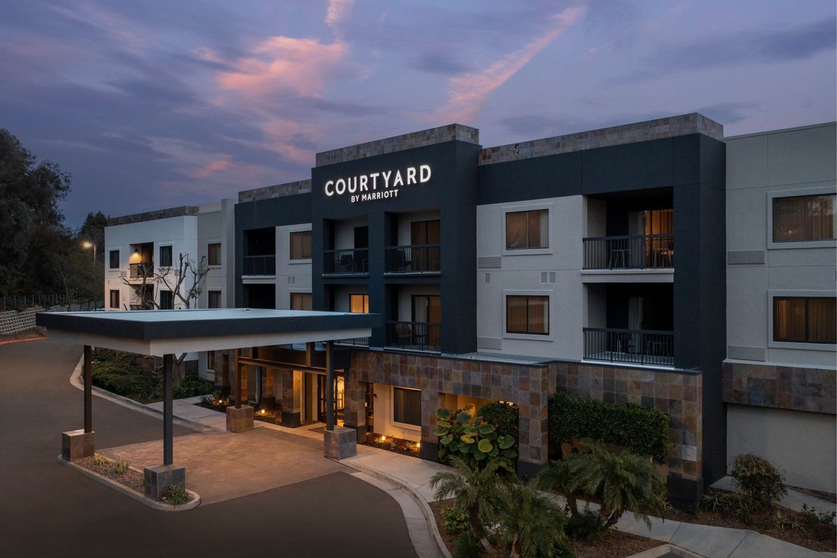 Courtyard by Marriott San Diego Carlsbad First Class Carlsbad, CA