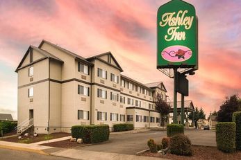 Ashley Inn of Tillmook