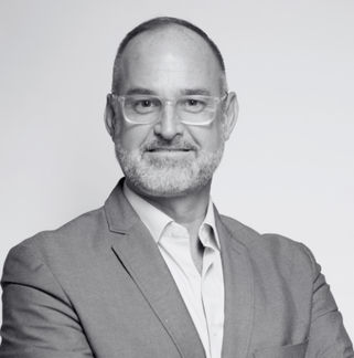 Robert Buckman