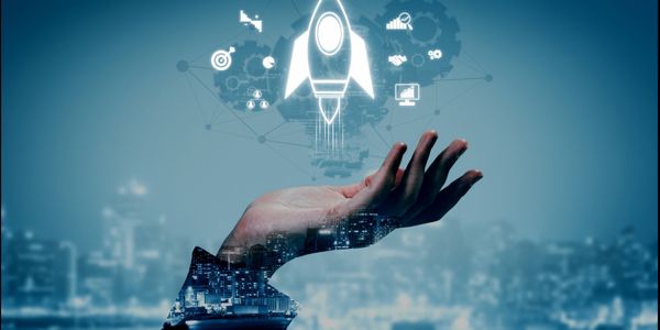 Startup launch and business growth concept, rocket symbolism, entrepreneurship, startup innovation, and early-stage success strategies for new business development and expansion. Muxer
