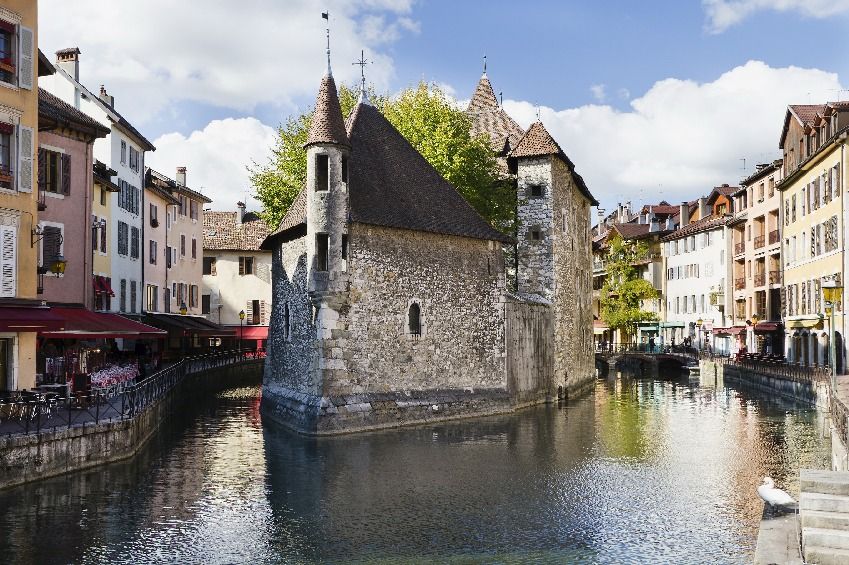 Find Annecy, France Hotels- Downtown Hotels in Annecy- Hotel Search by ...