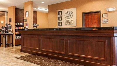 Comfort Suites Airport