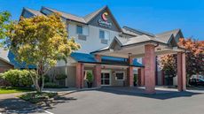 Comfort Inn & Suites Lake Oswego South