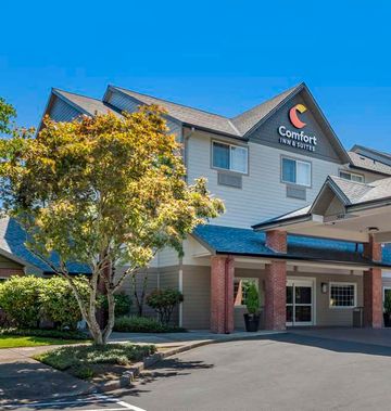 Comfort Inn & Suites Lake Oswego South