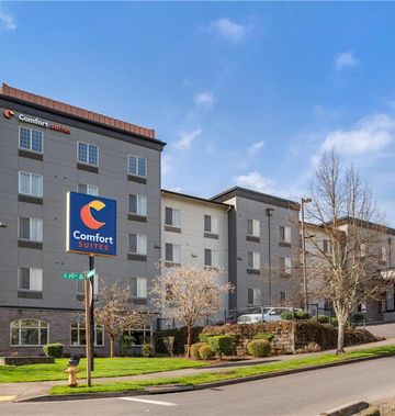 Comfort Suites Eugene