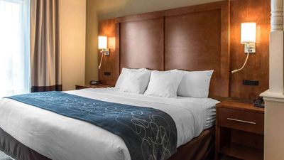 Comfort Suites Hotel