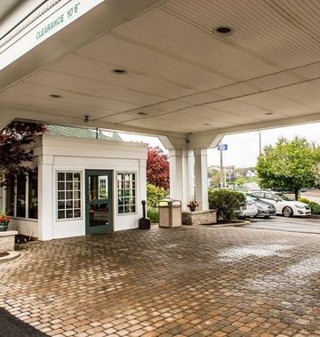 Quality Inn Pittsburgh Airport