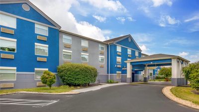 Comfort Inn & Suites