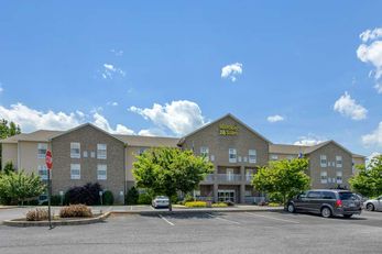 MainStay Suites