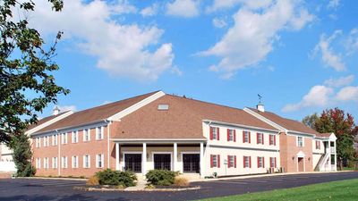 Rodeway Inn & Suites Lantern Lodge