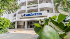 Comfort Inn And Suites Levittown