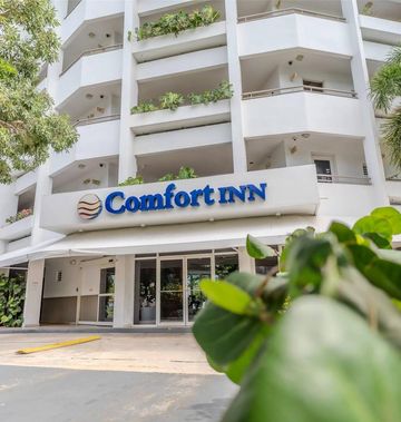 Comfort Inn And Suites Levittown