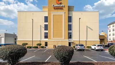 Comfort Suites