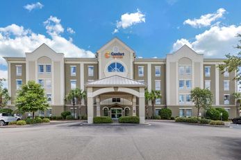 Comfort Suites