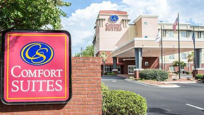 Comfort Suites