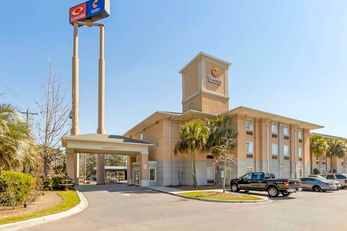 Comfort Inn and Suites Airport