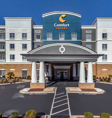 Comfort Suites