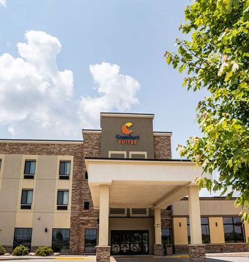 Comfort Suites University