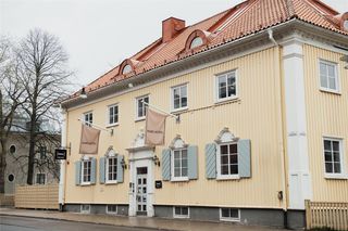 Home Hotel Uman