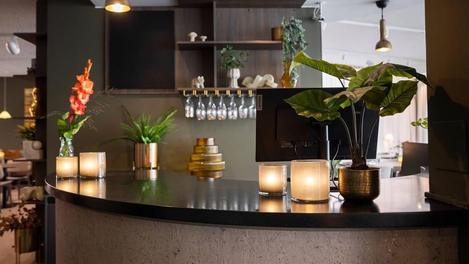 Home Hotel Majoren Lobby