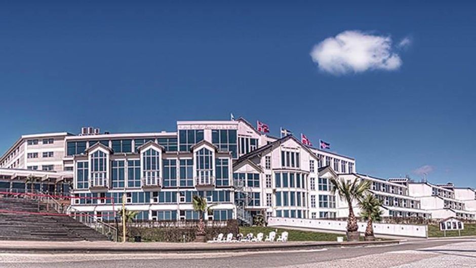 Stenungsbaden Yacht Club, Ascend Collect Exterior