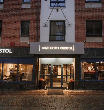 Home Hotel Bristol