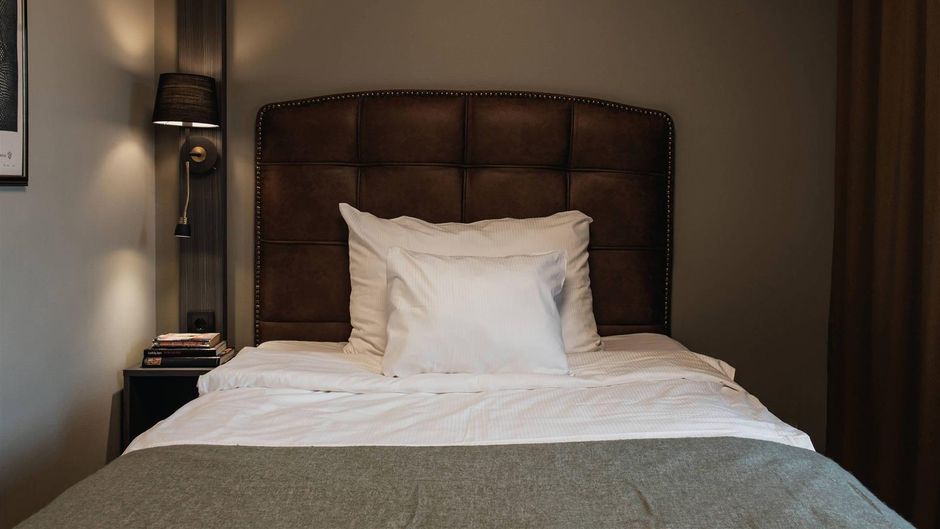 Home Hotel Bristol Room