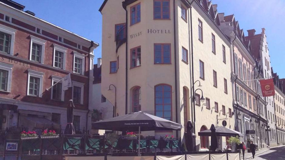 Clarion Hotel Exterior