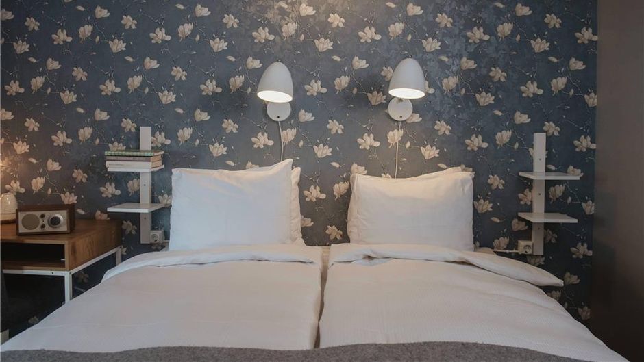 Home Hotel Plaza Room