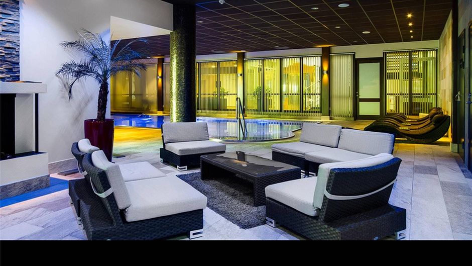 Aronsborgs Konferenshotell, Ascend Hotel Pool