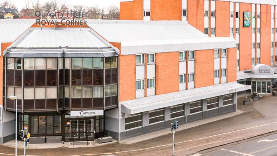 Quality Hotel Royal Corner Exterior