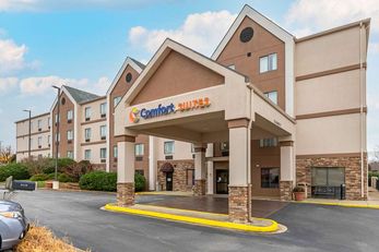 Comfort Suites