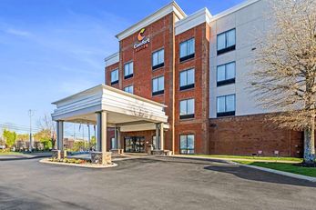Comfort Suites Murfreesboro Shopping District