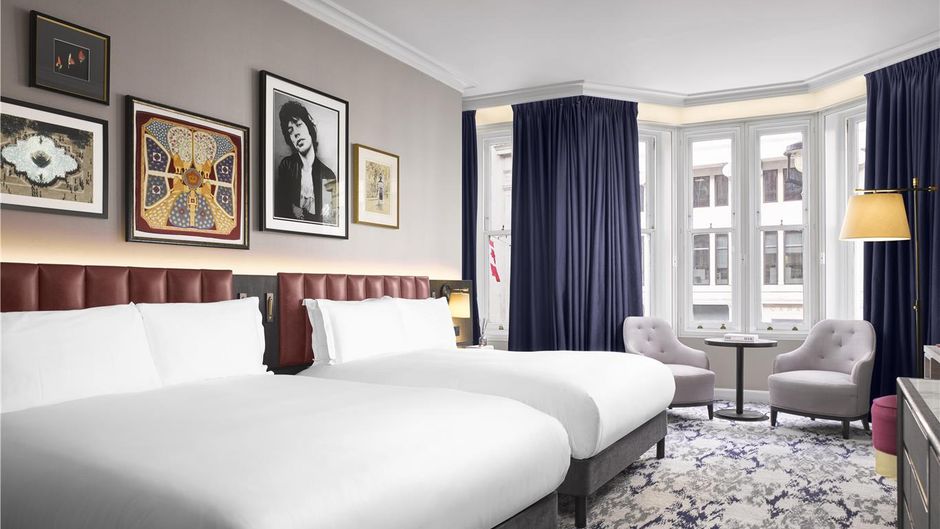 The Trafalgar St. James London Room