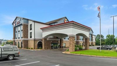 Comfort Suites
