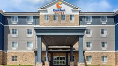 Comfort Suites