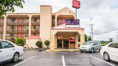 Econo Lodge Inn and Suites Memphis East