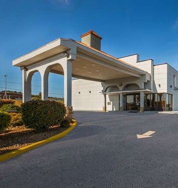 Econo Lodge White Pine