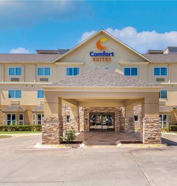 Comfort Suites Park Central